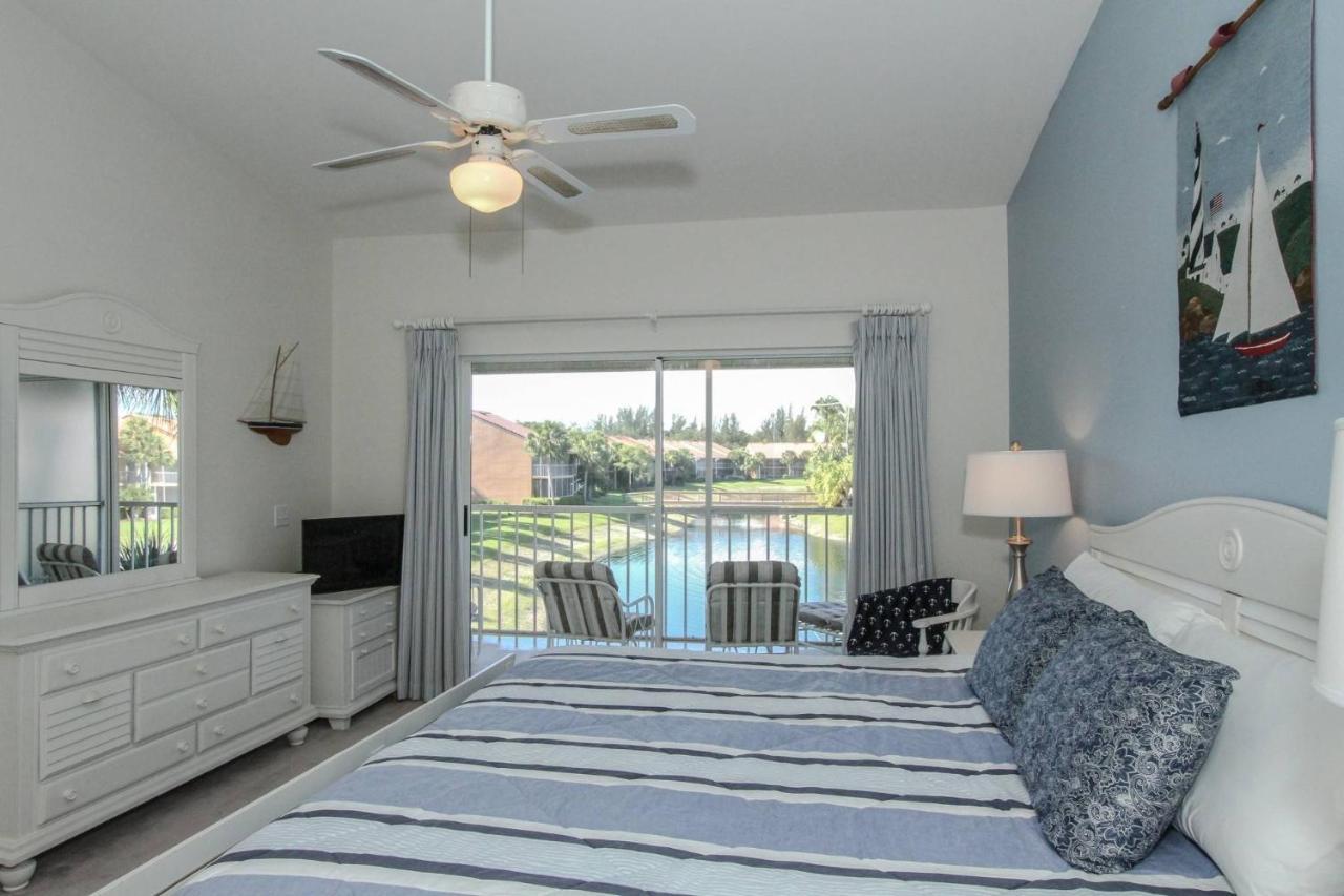 Falling Waters Naples Exterior photo